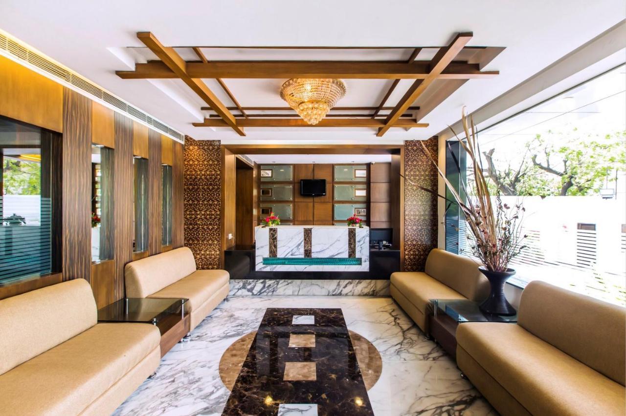 جايبور Hotel Golden Manor المظهر الخارجي الصورة