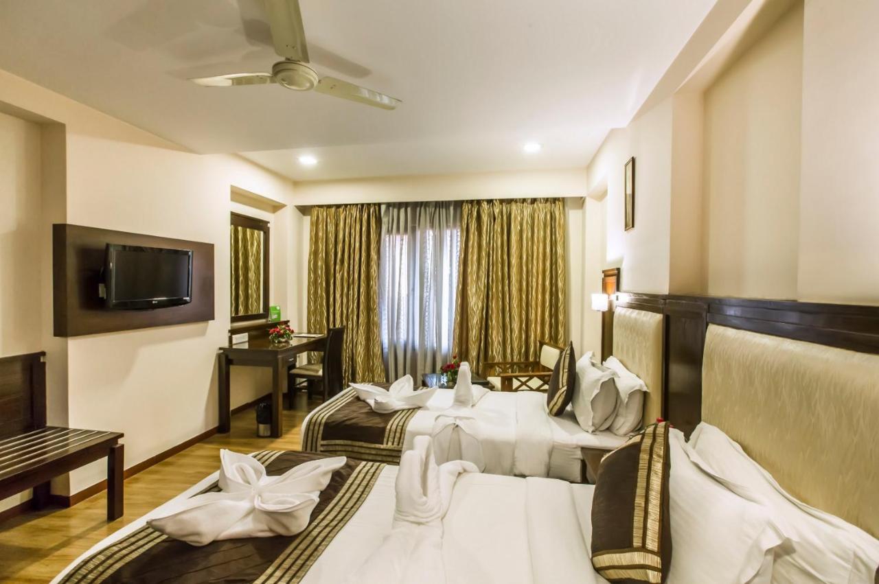 جايبور Hotel Golden Manor المظهر الخارجي الصورة