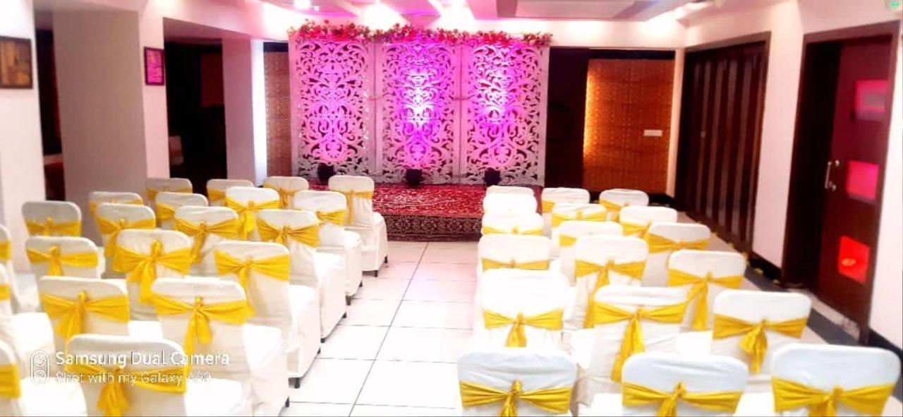 جايبور Hotel Golden Manor المظهر الخارجي الصورة